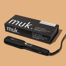 MUK Hair Straightener